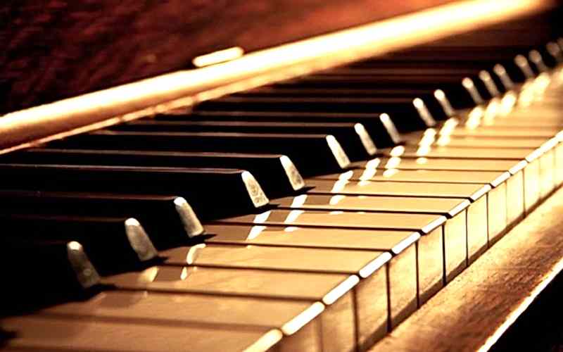 piyano